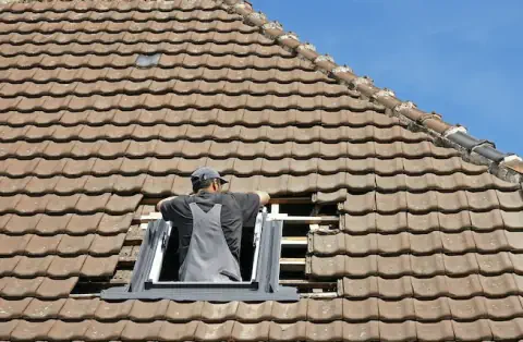 Pose de velux - Mornac sur Seudre